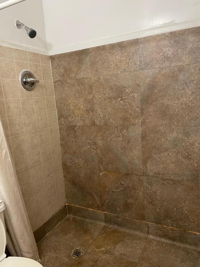 Budget Inn Monroeville Εξωτερικό φωτογραφία